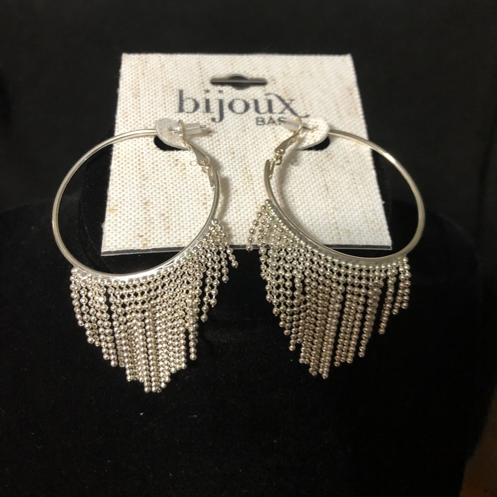 Silver chain dangly earrings